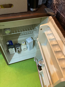 Mini frigo ancien - seconde main